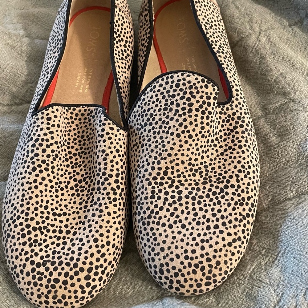 Women’s Toms